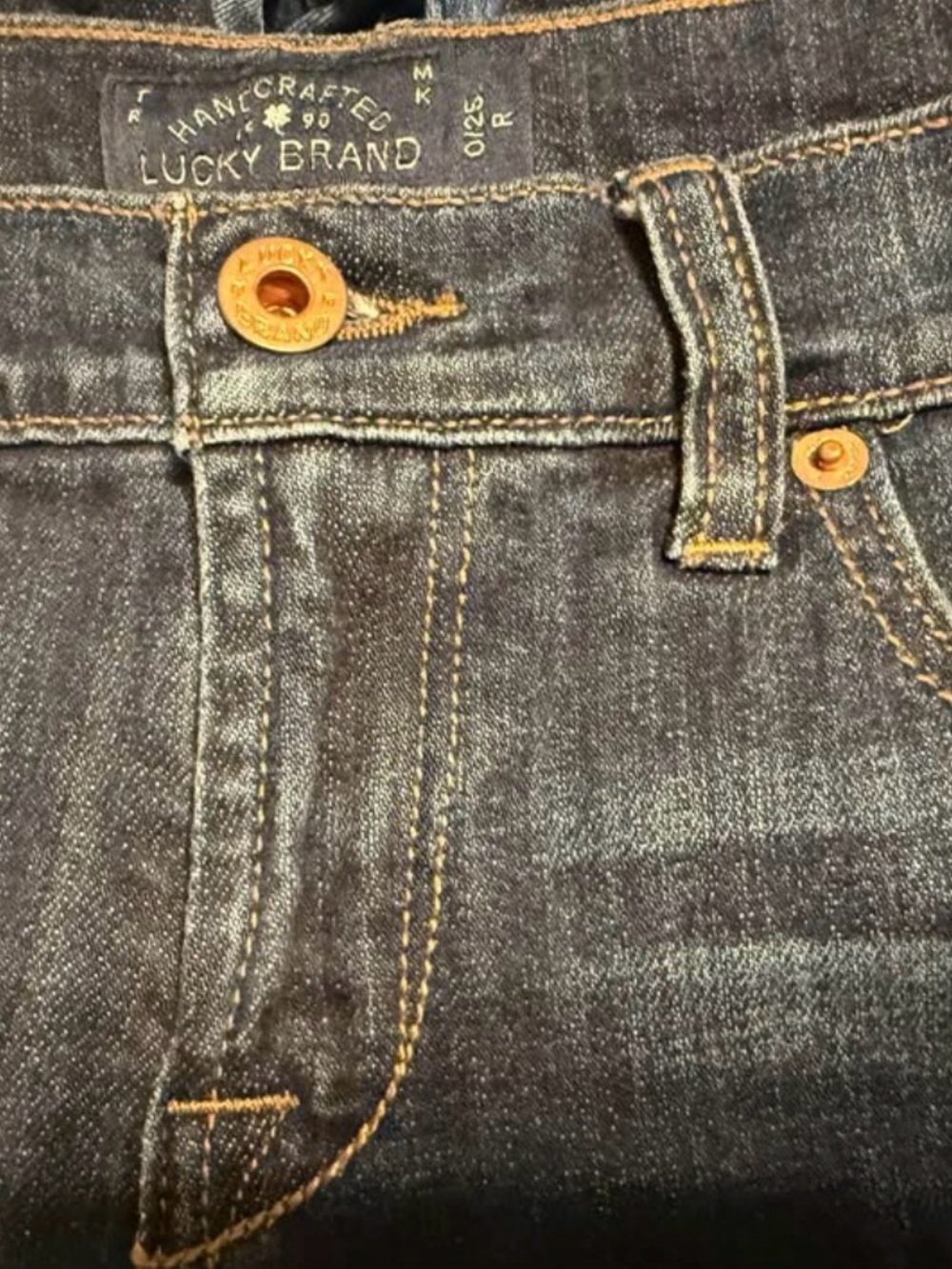 Lucky Brand Women’s Dark Blue Slim Straight Jeans